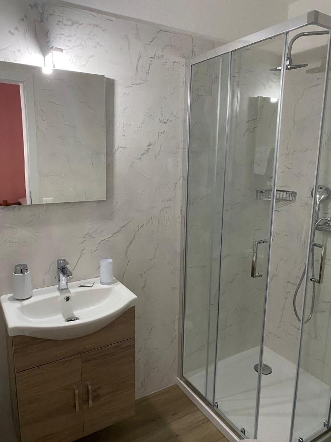 Ristorante Del Ponte Bed & Breakfast Cugnasco Luaran gambar